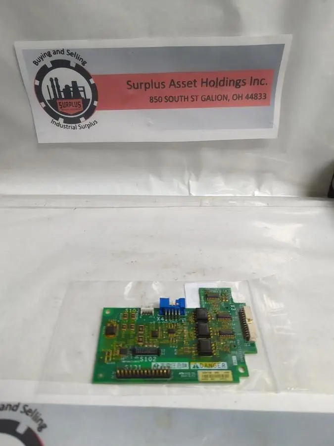 Used SCHNEIDER ELECTRIC PN072131P902 Power Converters - Battery Chargers | Surplus Asset Holdings #1227441