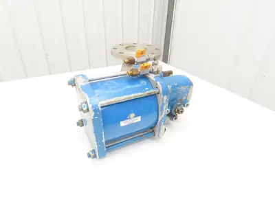 Jamesbury 4" 5150 31 3600TT 316SS Flanged Ball Valve & Pneumatic Actuator ST400B