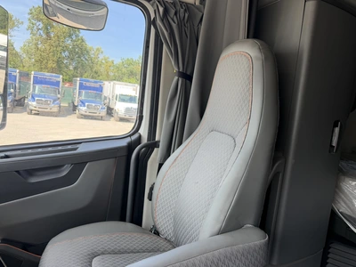 Used 2021 VOLVO VNL760 Conventional trucks Indiana US | Miedema Asset Management Group #1414630