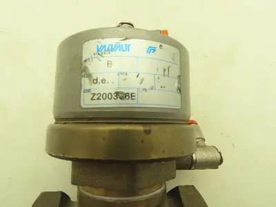 Valvaut Effepi Z200306E Pneumatic Air Controlled Globe Valve 1" NPT DE Bronze