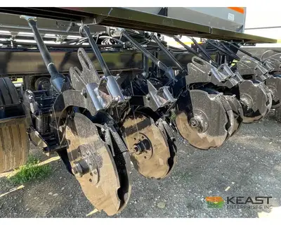 Used CRUSTBUSTER _UNKNOWN_ No-Till Drills Iowa US | Keast Enterprises #1360190