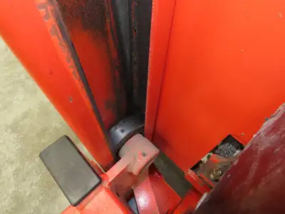 Used INTERRTHOR _UNKNOWN_ Pallet Lifters Indiana US | Arrow Industrial #795279