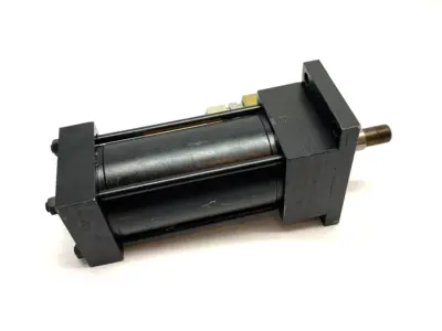 Used Parker Series 2A Heavy Duty Pneumatic Cylinder Pneumatic Cylinders Michigan US | Maverick Industrial Sales #1489763