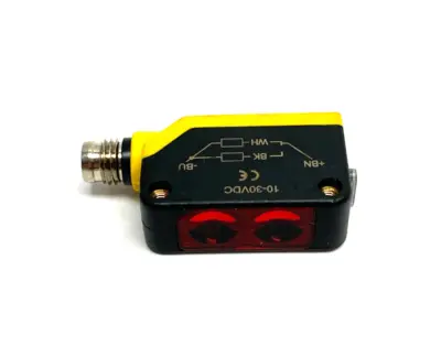 USED BANNER ENGINEERING WORLD-BEAM FIXED-FIELD PHOTOELECTRIC SENSOR M8 4-PIN
