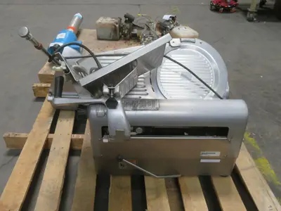 Used HOBART 17-2E 12-INCH Slicers / Dicers / Cutters Texas US | Aucto #1453351