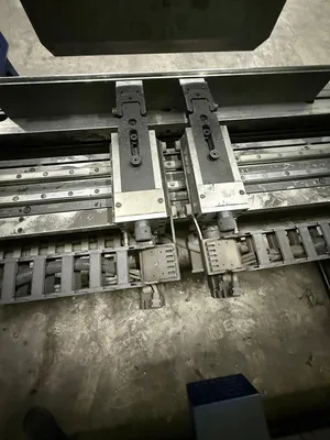 2019 MVD C400-4300 Brake Press | ListingHippo (12)