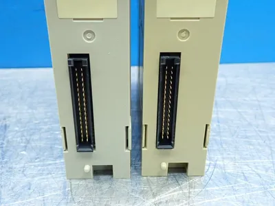 USED OMRON C200HOD212
