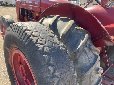 Used 1947 INTERNATIONAL HARVESTER I-6 STANDARD Agricultural Tractors Michigan US | Miedema Asset Management Group #1580096