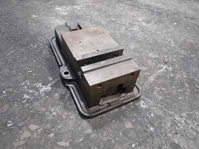 USED KURT MFG CO D60