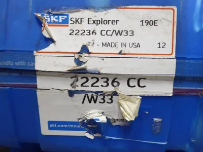 SKF Explorer 22236 CC/W33 Spherical Roller Bearing 180mm x 320mm x 86mm New NIB