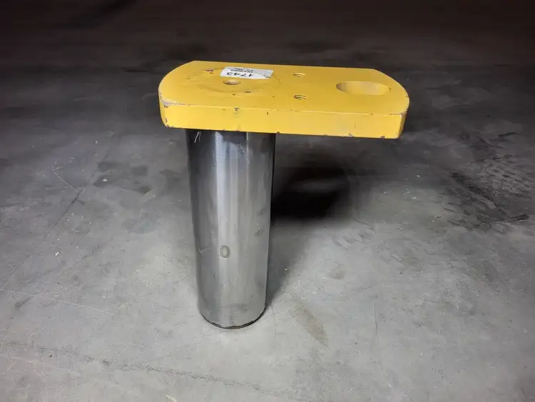 Used KOMATSU 561-40-61541 Parts British Columbia CA | Lenmark #271935