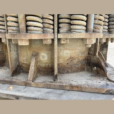 Used SYMONS _UNKNOWN_ Cone Crushers US | Savona Equipment LTD #1462119