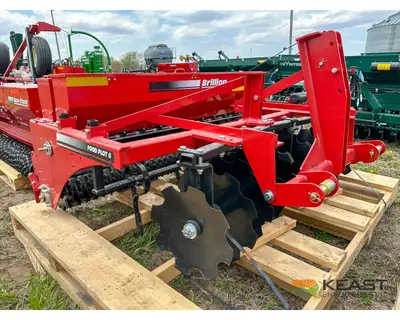 Used BRILLION _UNKNOWN_ Food Plot Seeders Iowa US | Keast Enterprises #1360090