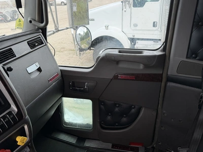 Used 2015 KENWORTH T800 TRUCK TRACTOR Conventional trucks Michigan US | Miedema Asset Management Group #1709405