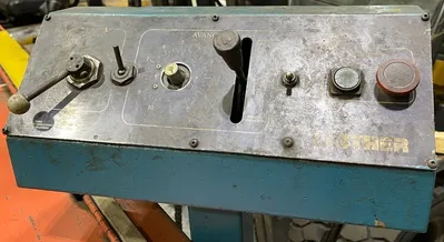 Used LESTHER F-400 Horizontal Band Saws Quebec CA | MACHINERY INC. #789079