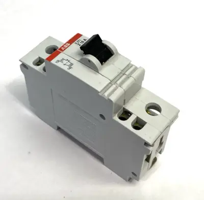 Used ABB Miniature Circuit Breaker 1-Pole DIN Rail w/ Auxiliary Contact Circuit Breakers Michigan US | Maverick Industrial Sales #1389379