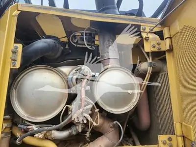 USED 2016 CATERPILLAR D6T XL