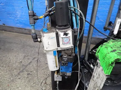 8 Bar Adhesive Dispensing System