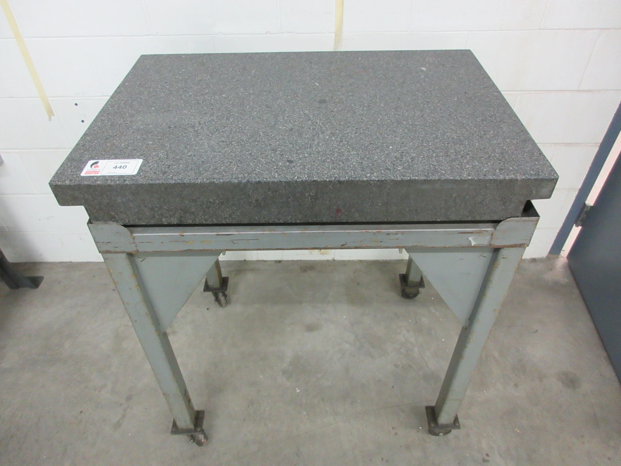 Used GENERIC GENERIC Lab Inspection Minnesota US | Machinesused.com #1377540