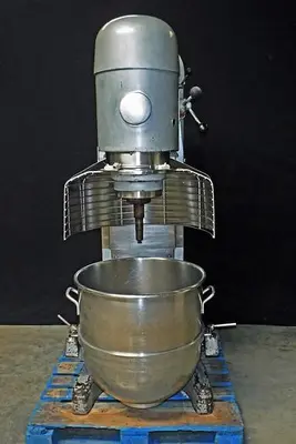 USED HOBART® 140-QUART MIXER WITH BOWL GUARD, MODEL V-1401