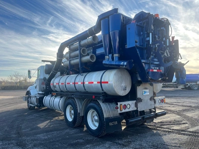 2018 VACTOR 2100P Combination Sewer Cleaners | VacSource (4)