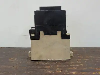 USED ALLEN-BRADLEY 700-P400A4