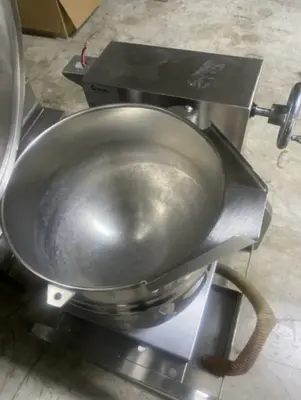 191-0019 Groen TDBO-20 20 Qt Manual Tilt Tilting Skillet Braising Pan