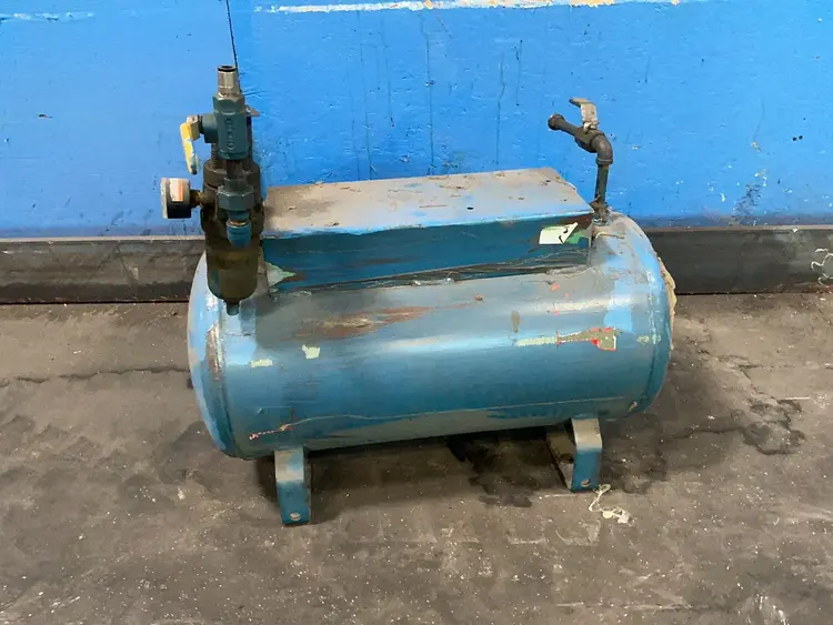 Used _UNKNOWN_ _UNKNOWN_ Pressure Tanks Ohio US | HGR 24 #1291908