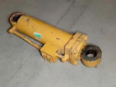 Hydraulic Cylinder 51733/13