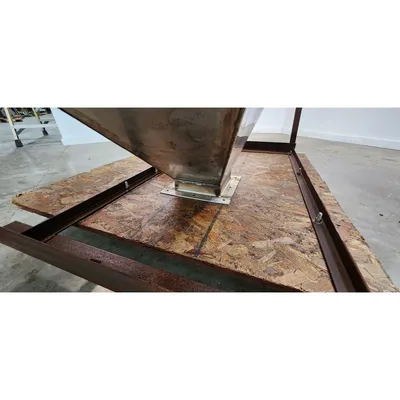 Surplus Stainless Steel Scalper Vibrating Screener