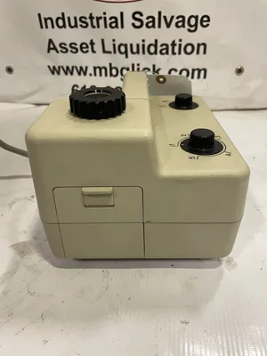 SCHOTT KL1500 Fiber Optic Light Source