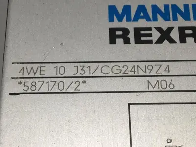 USED MANNESMANN REXROTH 4WE10J31CG24N9Z4