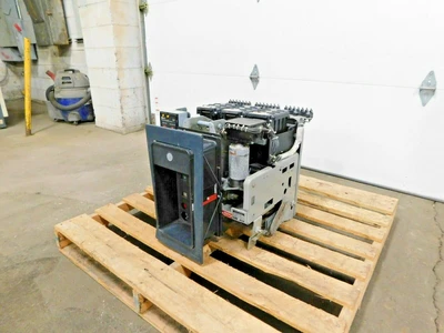 Used GE AKR-6D-30 Circuit Breakers Ohio US | Equipment Recovery Corp. #1331083