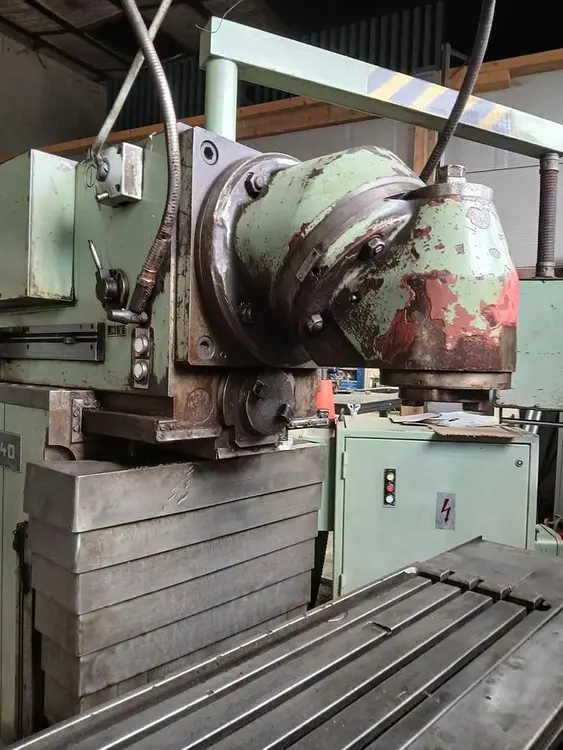 Used 1988 TOS FGS 32/40 Vertical Mills CZ | Amaron s.r.o. #1056765