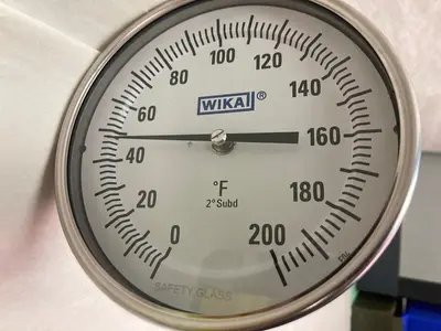 New | in-Stock WIKA 0-200 Universal Pressure Meters Ohio US | Surplus Asset Holdings #1234665
