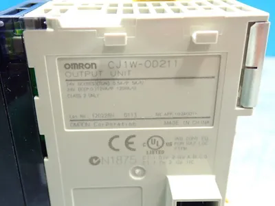 USED OMRON CJ1WOD211