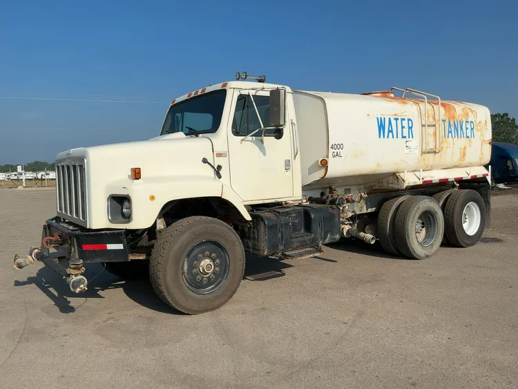 Used 1988 INTERNATIONAL TBD Water Trucks Michigan US | Miedema Asset Management Group #1314018