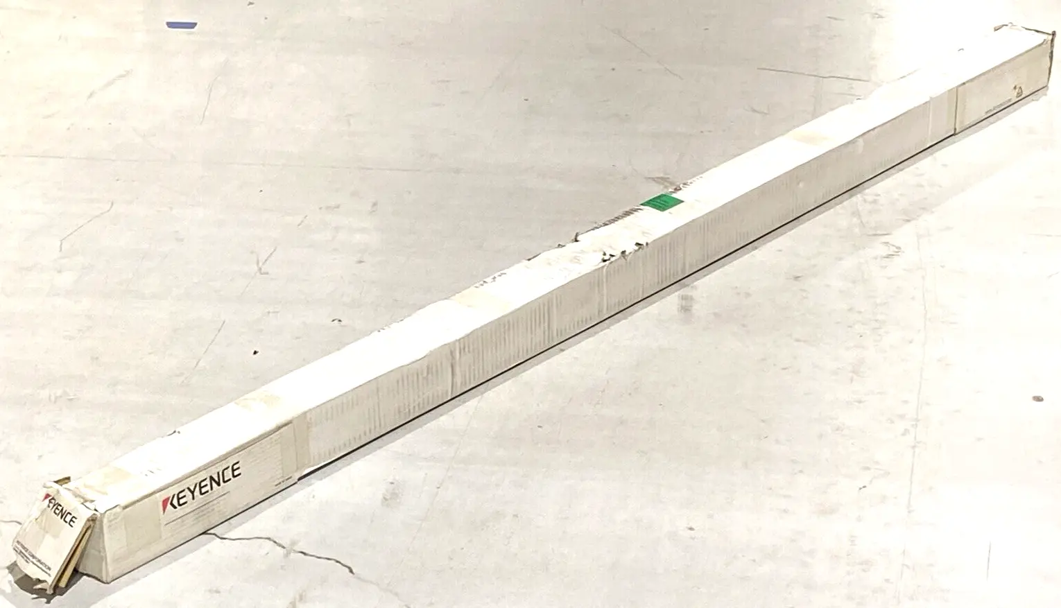 GL-R96H | Keyence  Safety Light Curtain Set 96 Optical Axis - New – Open box