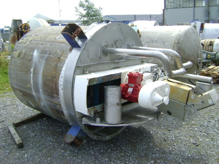 Used _UNKNOWN_ 2200 LITRE Stainless Steel Tanks GB | Perry Equipment #120696