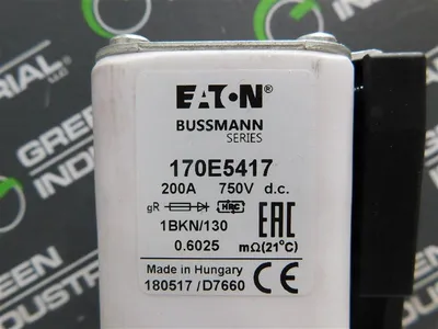 Eaton 170E5417 Bussmann Series Square Body Fuse 200A 750VDC 1BKN/130 Used