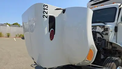 USED 2021 PETERBILT 330