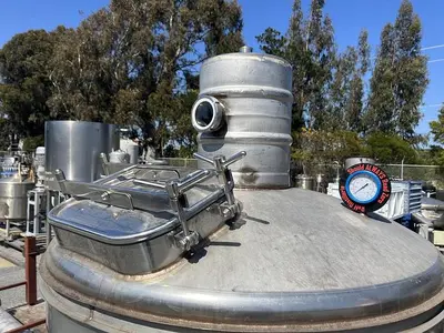 Still, 650 Gallon, S/st, Column, Condenser, Steam Heated #5991409