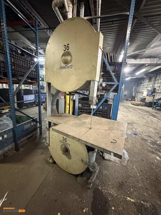Used TANNEWITZ GH Vertical Band Saws Michigan US | Miedema Asset Management Group #1146517