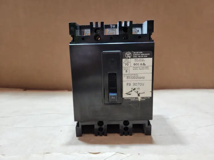 Used WESTINGHOUSE FB3070V Switchgears British Columbia CA | Lenmark #835728