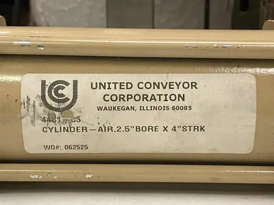 Used UNITED CONVEYOR CORPORAITON 4401-55 Cylinders | Surplus Asset Holdings #1206846