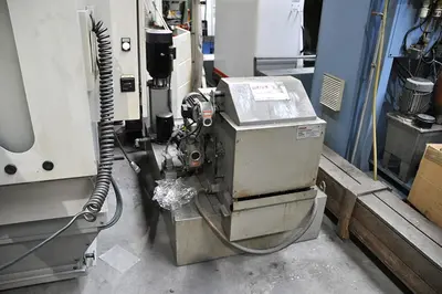 USED UNISIGN UV4 CNC X:1600 - Y:400 - Z:400MM