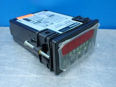 NEW DEFINE PROCTR100LV