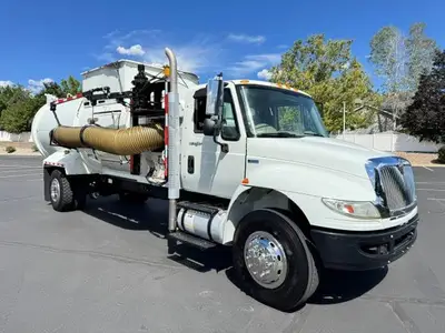 Used 2014 INTERNATIONAL DURASTAR 4400 Vacuum Truck Utah US | Global Remarketing #1358185