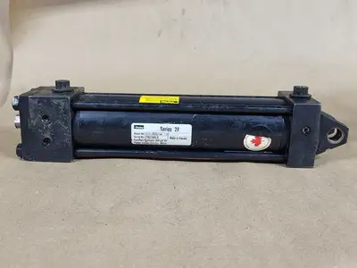 USED PARKER 02.00CBB2AU14AC7.000