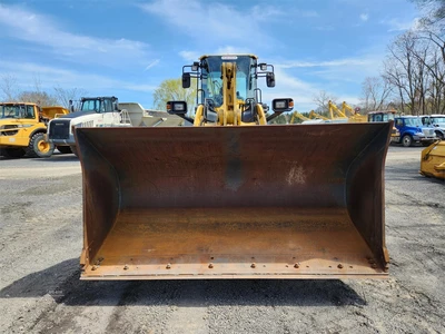 Used 2018 KOMATSU WA320-8 Wheel Loaders | Abele Tractor #1342927